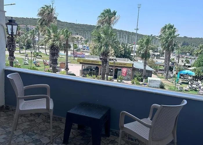 Oda ve Kahvaltı Pia Butik Sığacık 3*