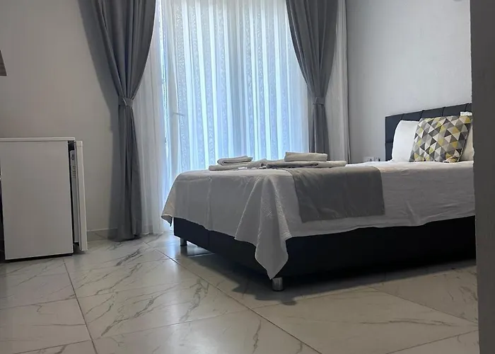 Pia Butik Sigacik 3*